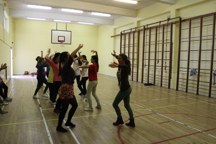 Atlas Language School_Dancing