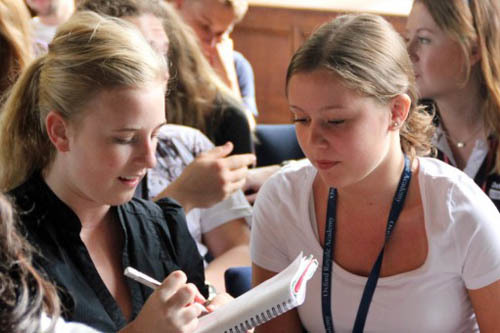 Студенты Oxford Royale Academy Balliol College на занятиях