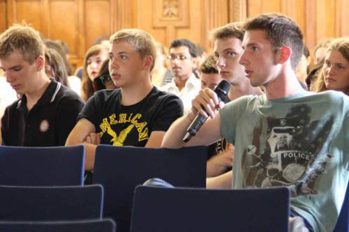 Студенты Oxford Royale Academy Lady Margaret Hall на лекции