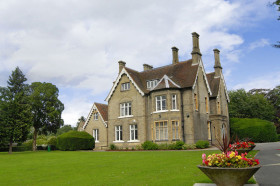 Здание школы Studio Cambridge Sir Henry