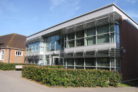 Здание школы Studio Cambridge Sir Richard