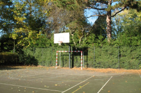 Баскетбольная площадка