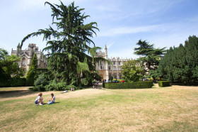 Территория Studio Cambridge Sir William