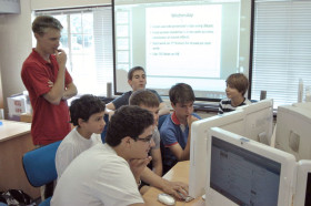 Студенты Tasis Summer School на занятиях