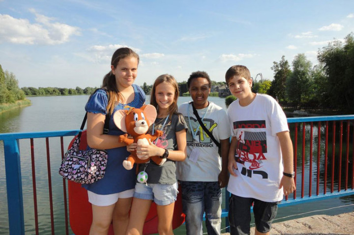 Студенты Tasis Summer School