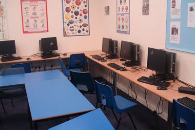 Компьютерный класс в Taunton School International