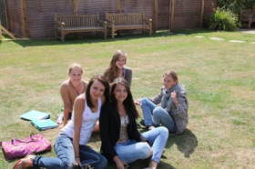 Студенты Taunton School International