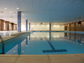 Бассейн в Village Camps