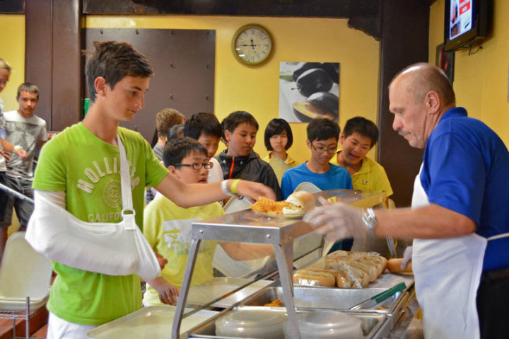 Обед в Academy by the Sea