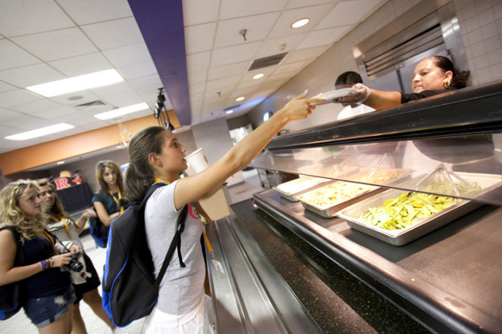 Обед в Embassy Summer Rutgers University