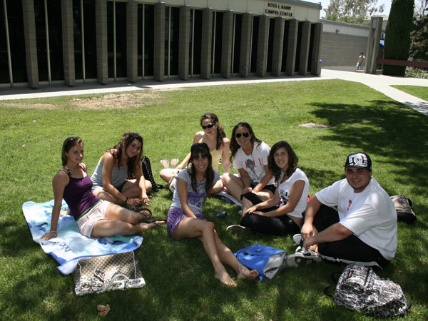 Студенты FLS Discover California