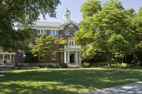 Здание St. Giles International Harvard University