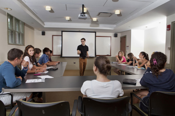 Студенты St. Giles International Harvard University на занятиях