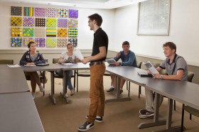 Студенты St. Giles International Harvard University на занятиях