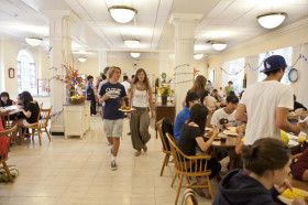 Обед в St. Giles International Harvard University