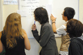 Студенты Shane Global Language Centre Hastings на занятиях