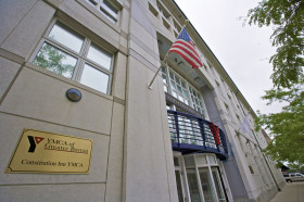 Здание школы Embassy English Boston Downtown