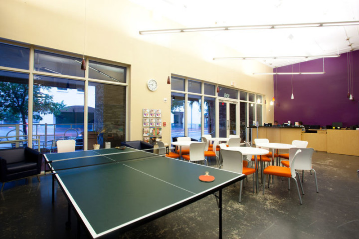 Комната отдыха для студентов Embassy English Fort Lauderdale