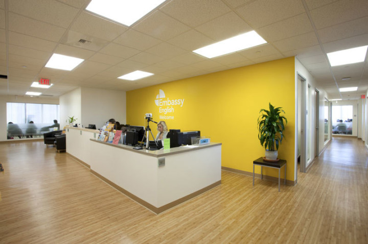 Ресепшен Embassy English San Diego