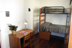 Жилая комната студентов Embassy English San Francisco