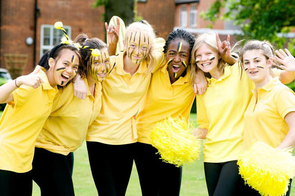 Учащиеся Queenswood school