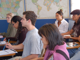 Студенты Open Hearts Language Academy на занятиях