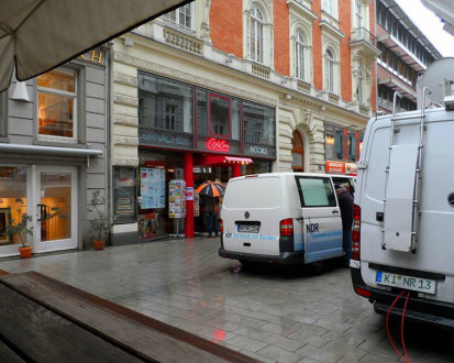 Здание школы Colon Language Center