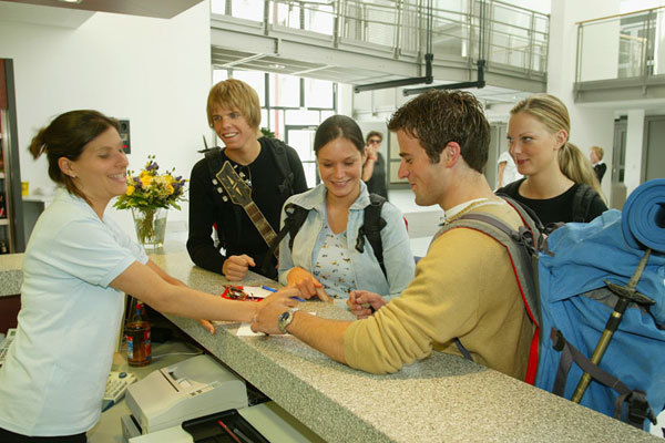 Ресепшен в Humboldt-Institut Cologne