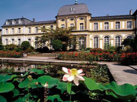 Дворец Поппельсдорф