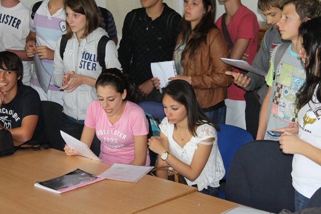 Студенты DID Deutsch-Institut Wiesbaden на занятиях