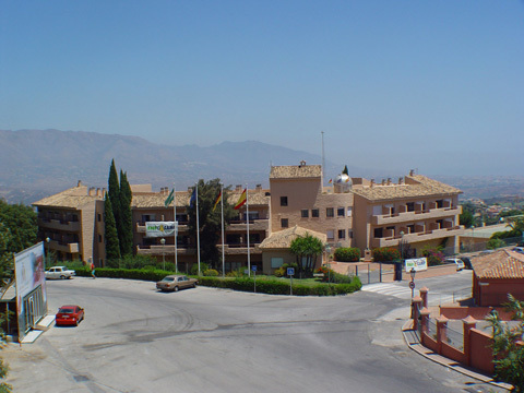 Здание Enfocamp Marbella Alemán