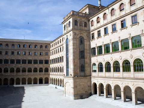 Здание Enfocamp Salamanca