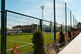 Территория King’s College Soto de Viñuelas, футбольное поле