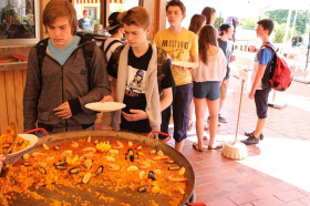 Студенты Colegio Maravillas