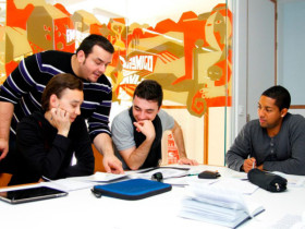 Студенты Proyecto Espanol Alicante на занятиях