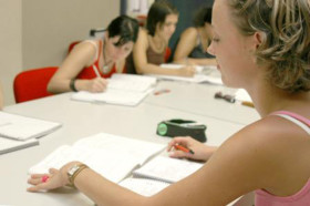 Студенты Proyecto Espanol Granada на занятиях