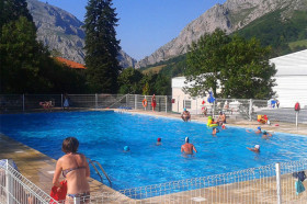 Бассейн в King’s College Asturias