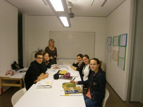 Españolé Spanish School