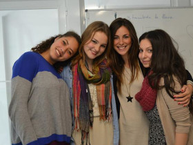 Españolé Spanish School