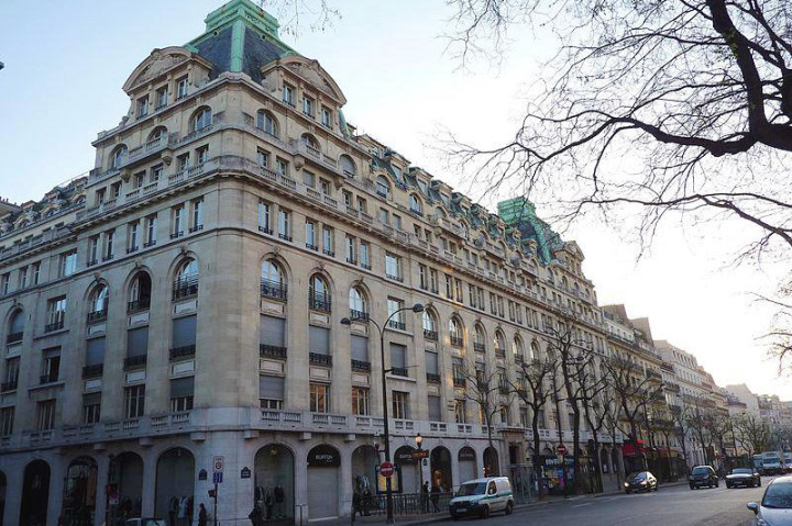 Здание школы Accord в Париже