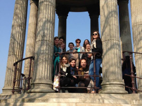 Студенты France Langue Paris Victor Hugo