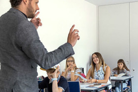 Студенты Ariana School Arosa на занятиях