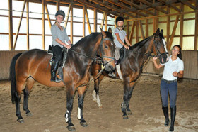 Студенты Ariana School Arosa занимаются конным спортом