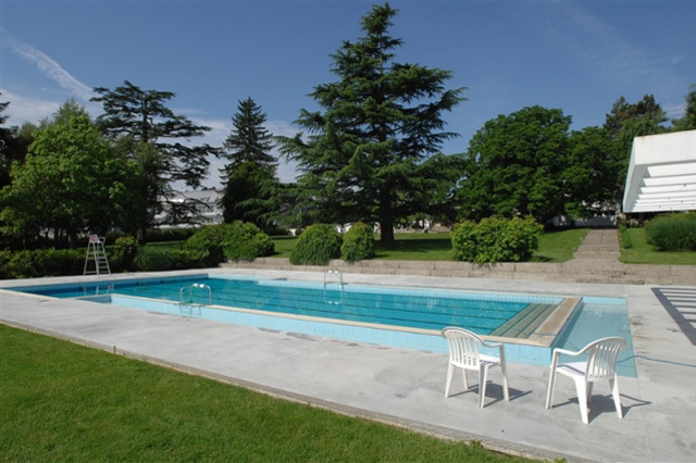 Бассейн в College du Léman