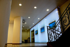 Холл в Ecole Lemania