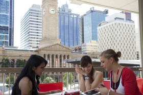 Студенты Browns English Language School Brisbane