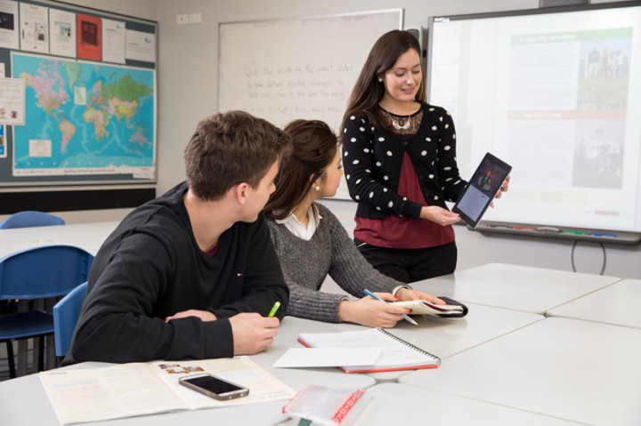 Студенты Embassy English Brisbane на занятиях