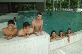 Студенты CERAN в бассейне