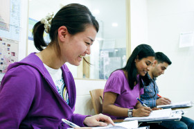 Студенты ILSC New Delhi на занятиях