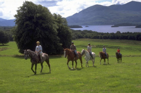 Прогулка на лошадях